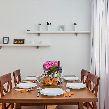 Waikiki Beach House Villa Tivat Kültér fotó