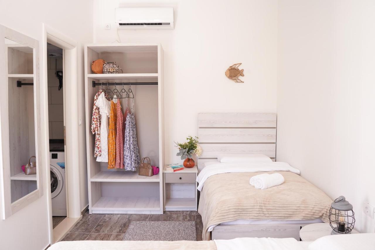 Waikiki Beach House Villa Tivat Kültér fotó