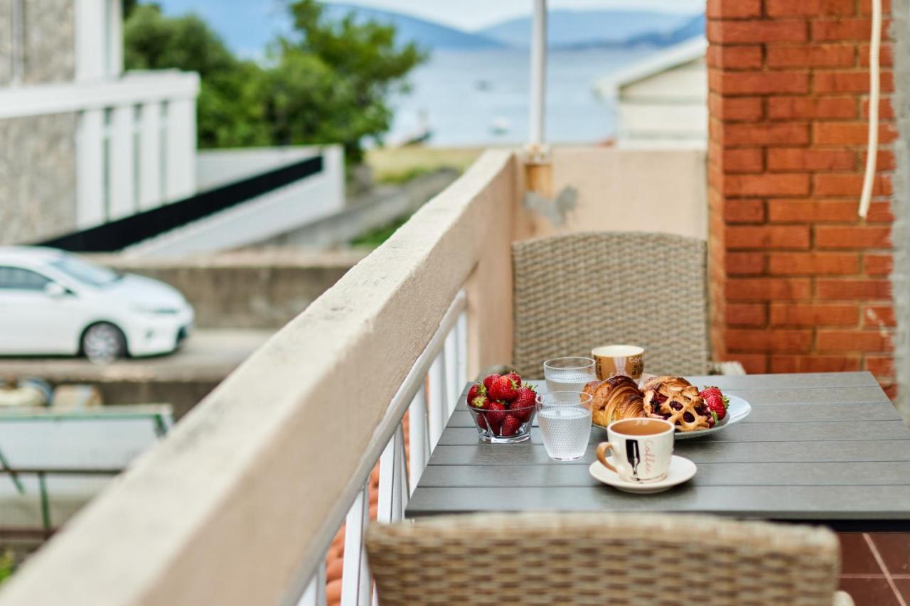 Waikiki Beach House Villa Tivat Kültér fotó