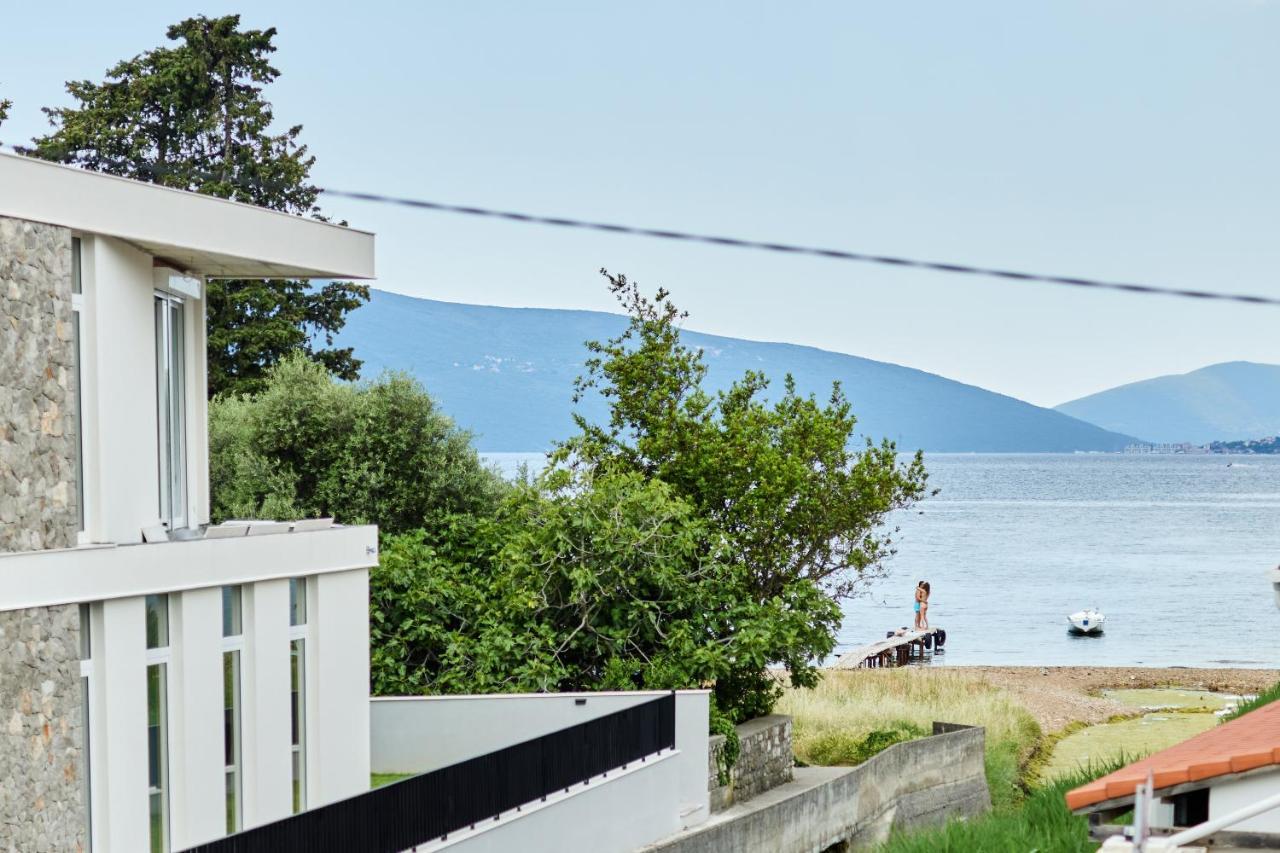 Waikiki Beach House Villa Tivat Kültér fotó