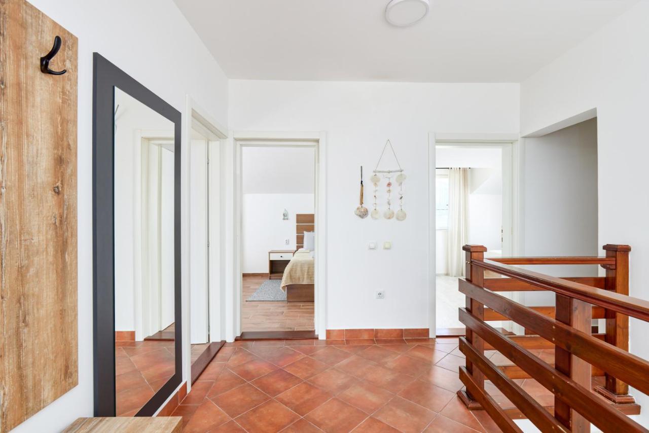 Waikiki Beach House Villa Tivat Kültér fotó