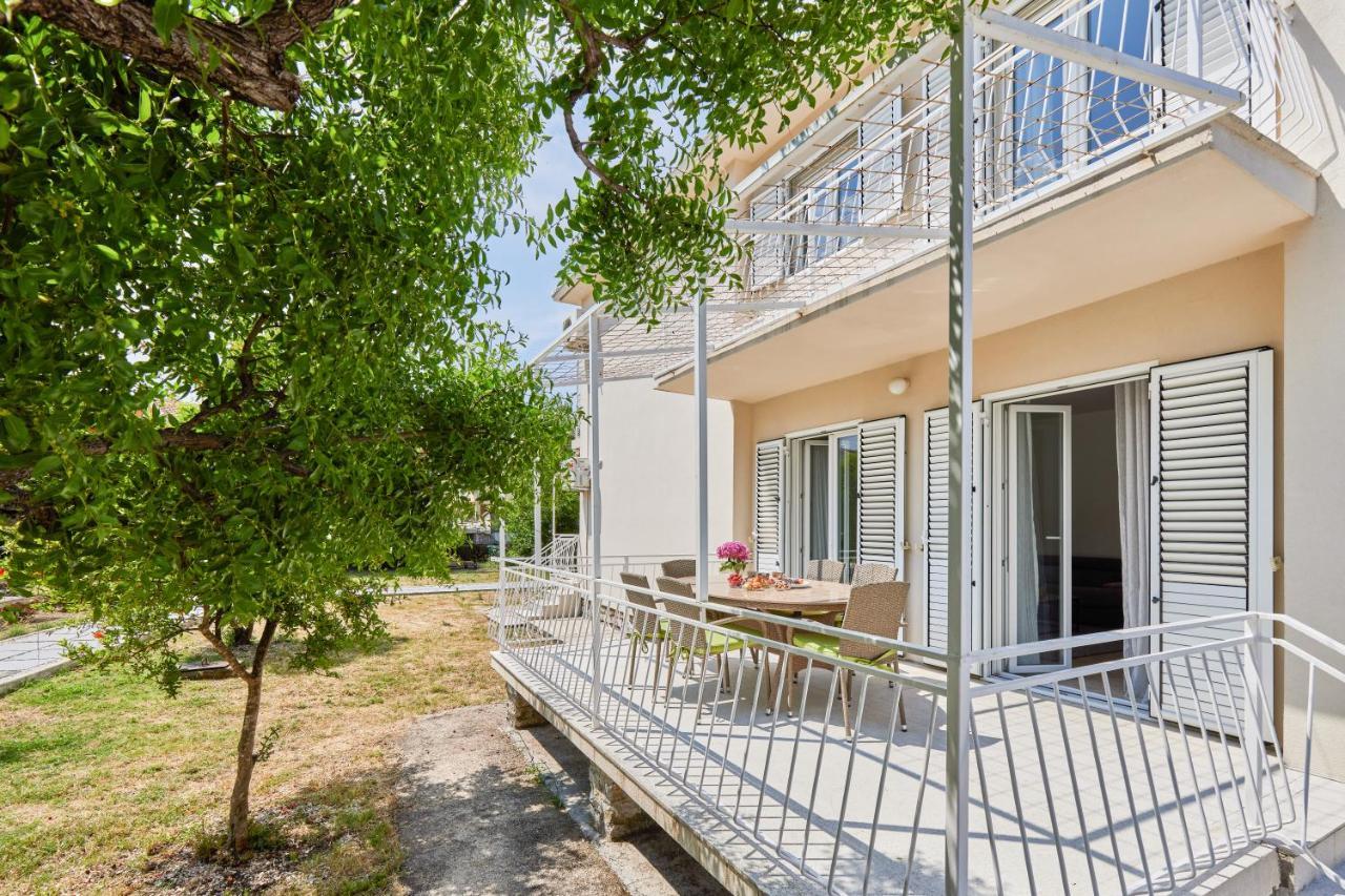 Waikiki Beach House Villa Tivat Kültér fotó