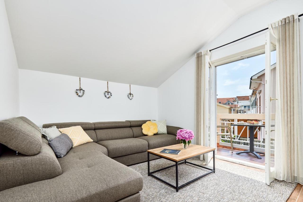 Waikiki Beach House Villa Tivat Kültér fotó